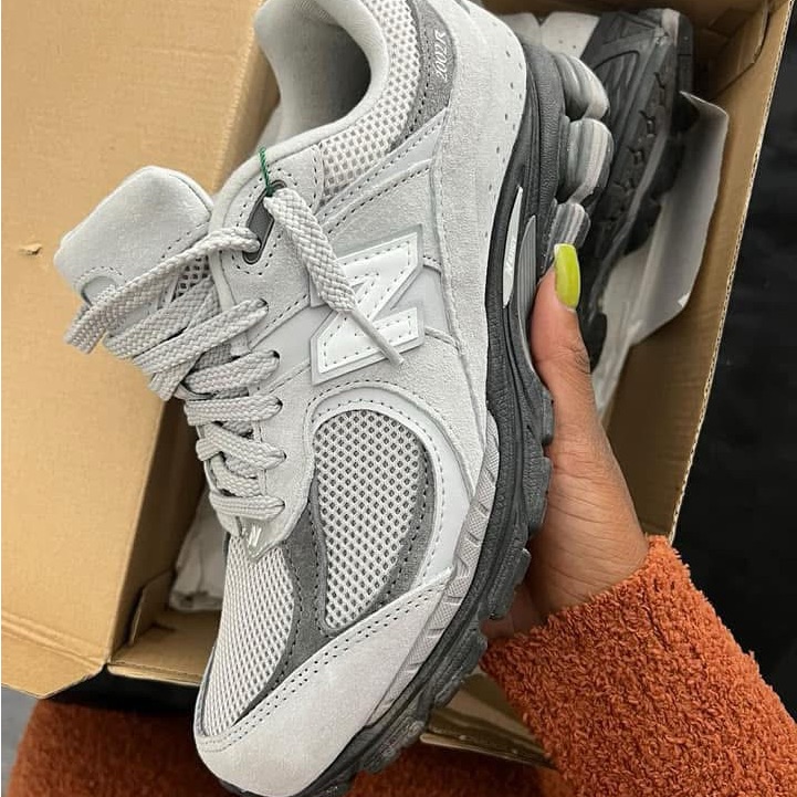 New Balance 2002r Fits A Women’s 8.5/ Men’s 6.5